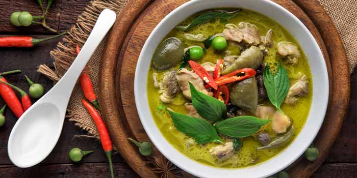 Gaeng Keow Wan Gai (Cà Ri Xanh Gà)