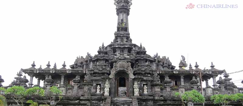 Tượng Đài Bajra Sandhi