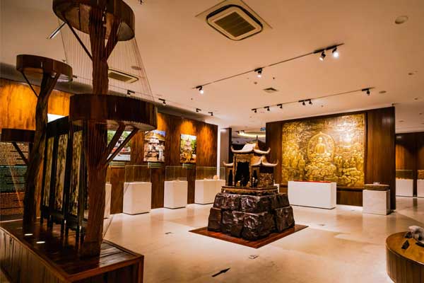 Bảo tàng Quảng Ninh