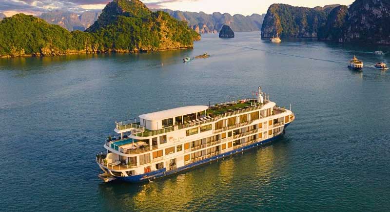 Mon Chéri Cruise (Du thuyền 5 sao)