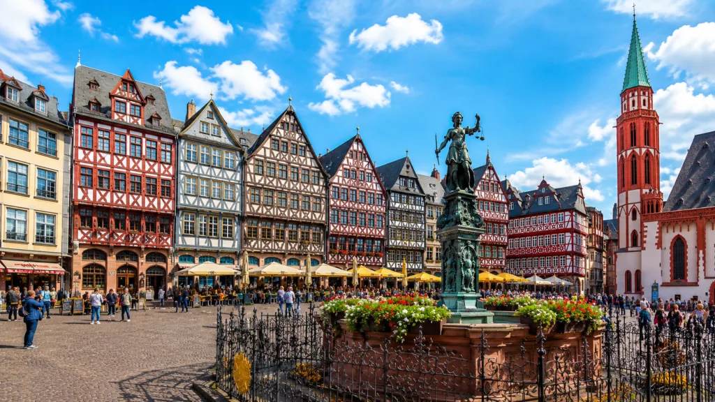 Phố cổ Römerberg Frankfurt